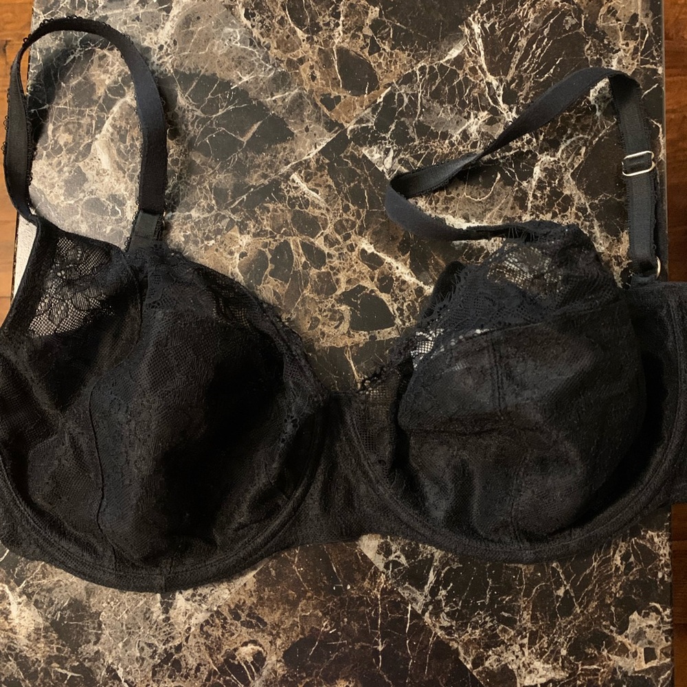 Deja Day Lace Black Bra US 34J